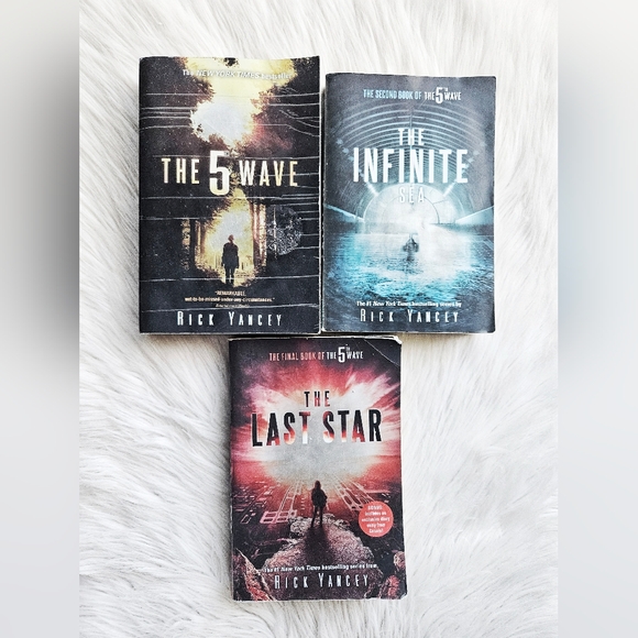 By: Rick Yancy Other - The Fifth Wave Full Series